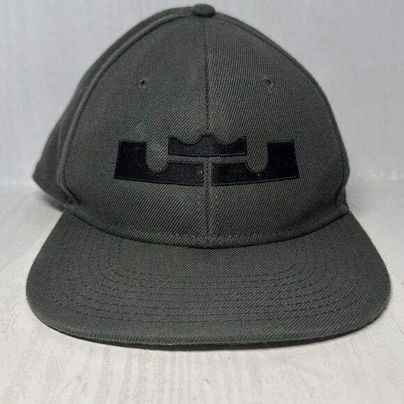 LeBron James Logo Gray Black SnapBack Hat Cap Otto 85% Acrylic 15% Wool - Picture 1 of 8